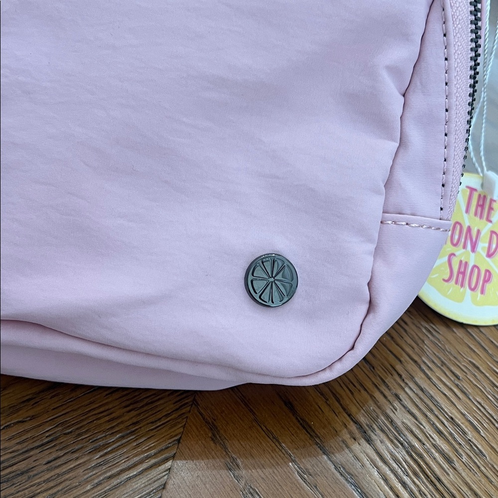Body Bag In Pink - Picture 2 of 5